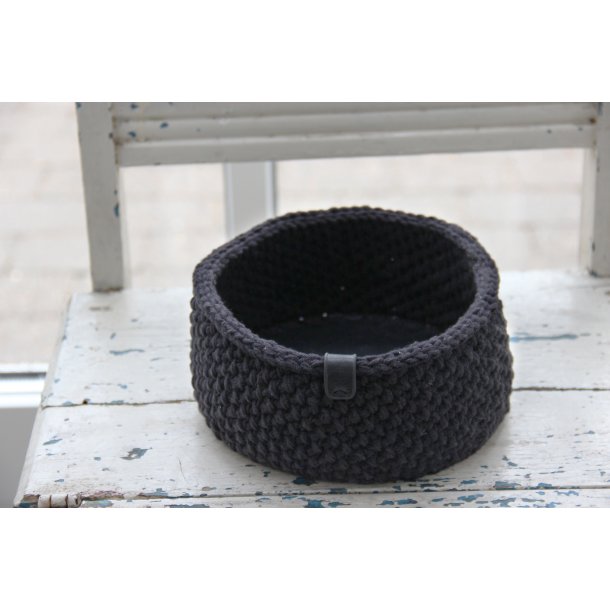 Moss Stitch Basket - Round - UK