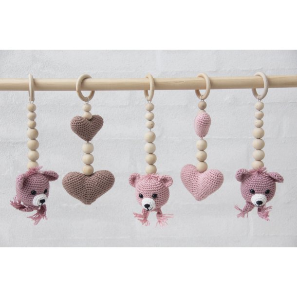 Bearhead and hearts - UK