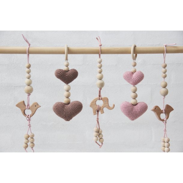 Bearhead and hearts - UK