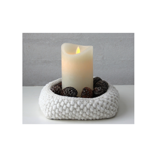 Moss Stitch basket with PU leather bases - DK 