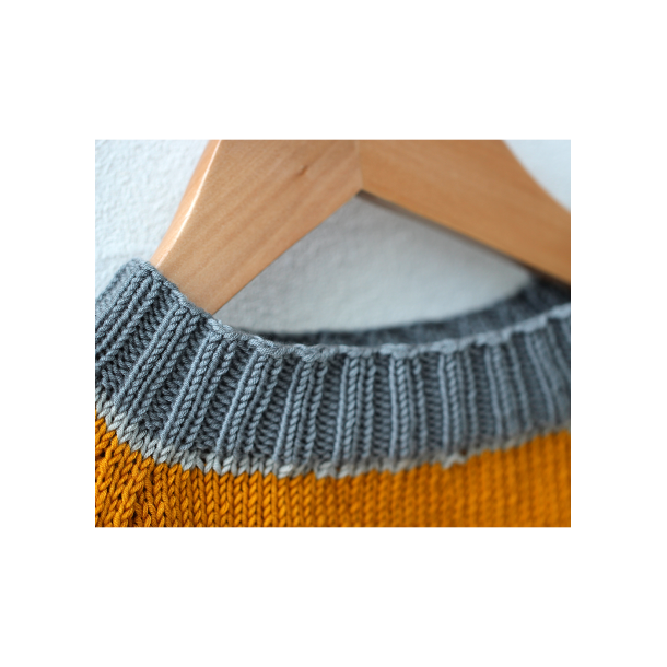 Amy Raglan Sweater - Women &amp; Plus size (XS - XL) - UK