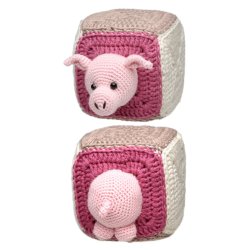 Stacking cubes with animals - UK