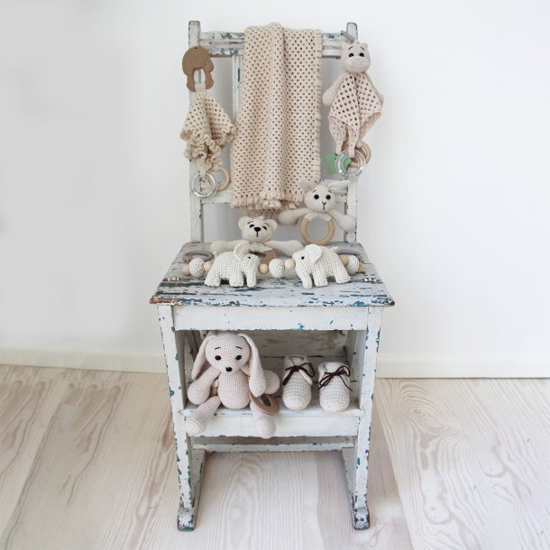 Bunny cuddle cloth - DK