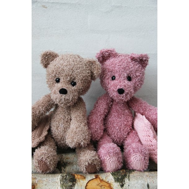 Teddy Family/ 2 sizes - DK 